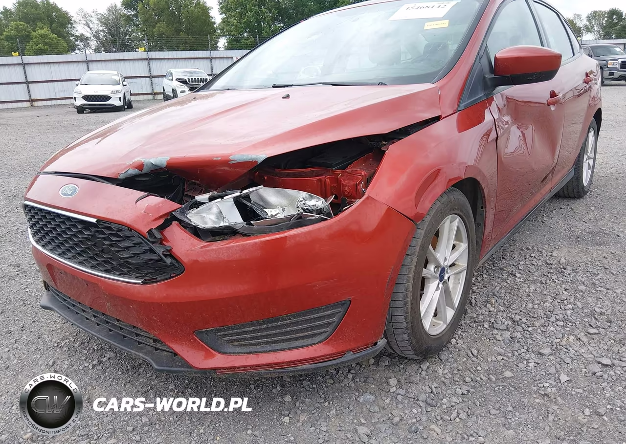 2018 Ford Focus Se VIN:1FADP3F25JL316670 - 6