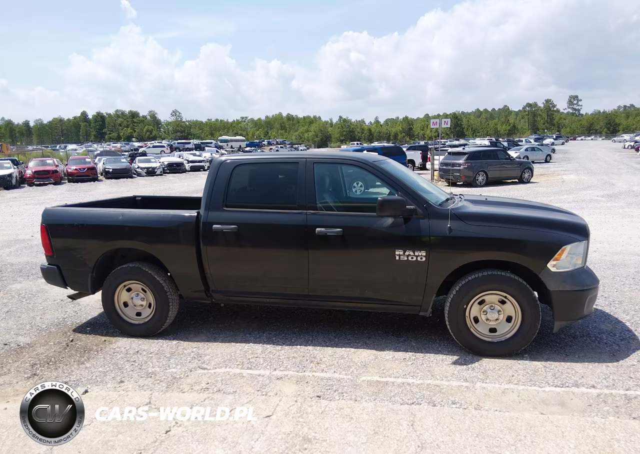 2018 Ram 1500 Tradesman 4X2 5'7 Box VIN:1C6RR6KG5JS317232 - 13