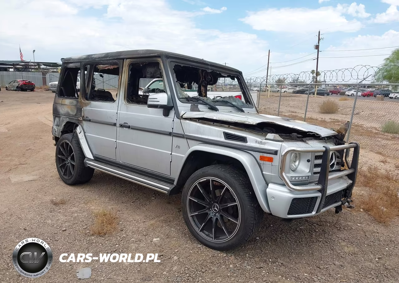MERCEDES-BENZ G 550