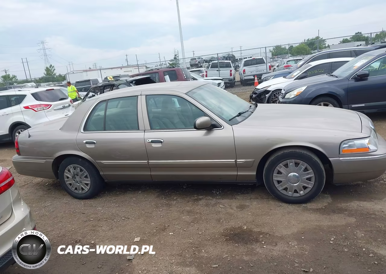 2005 Mercury Grand Marquis Gs VIN:2MEFM74W55X663321 - 13