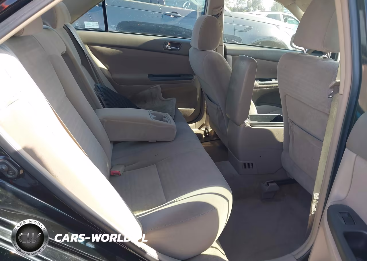 2005 Toyota Camry Le VIN:4T1BE32K05U409895 - 8