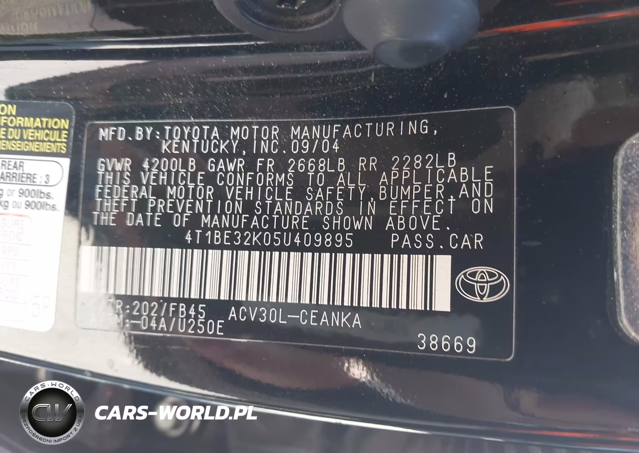 2005 Toyota Camry Le VIN:4T1BE32K05U409895 - 9