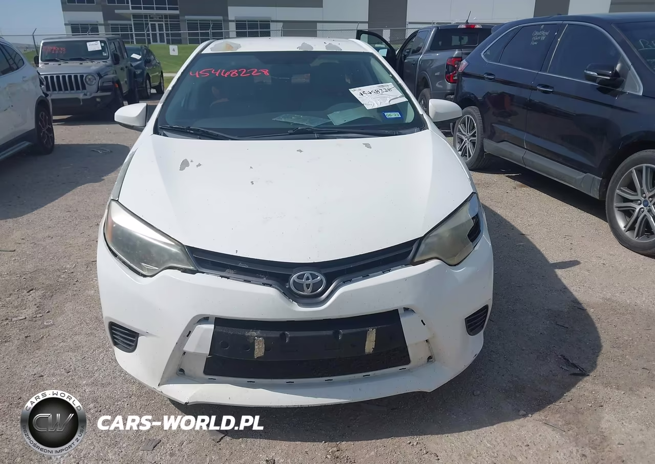 2015 Toyota Corolla Le VIN:5YFBURHE1FP302221 - 12