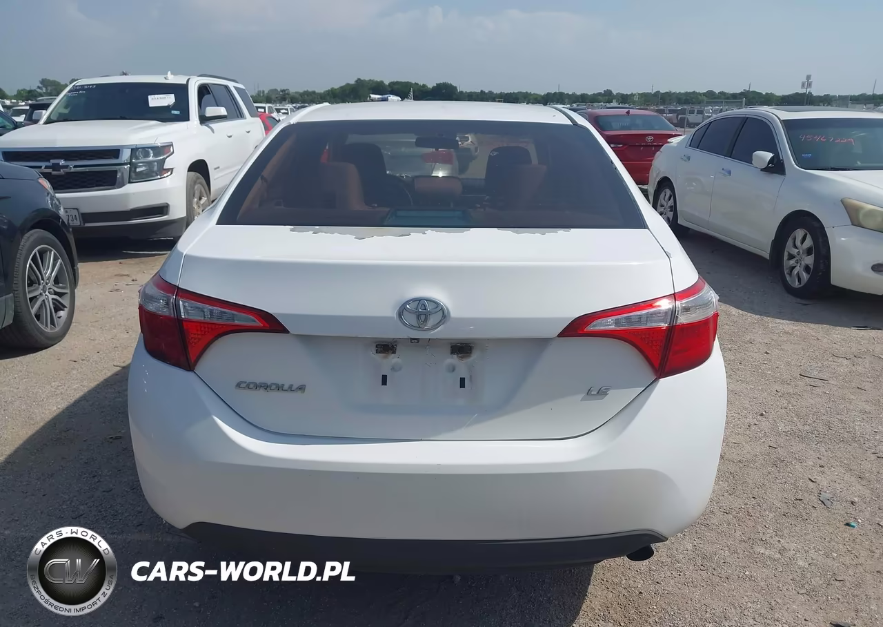 2015 Toyota Corolla Le VIN:5YFBURHE1FP302221 - 16