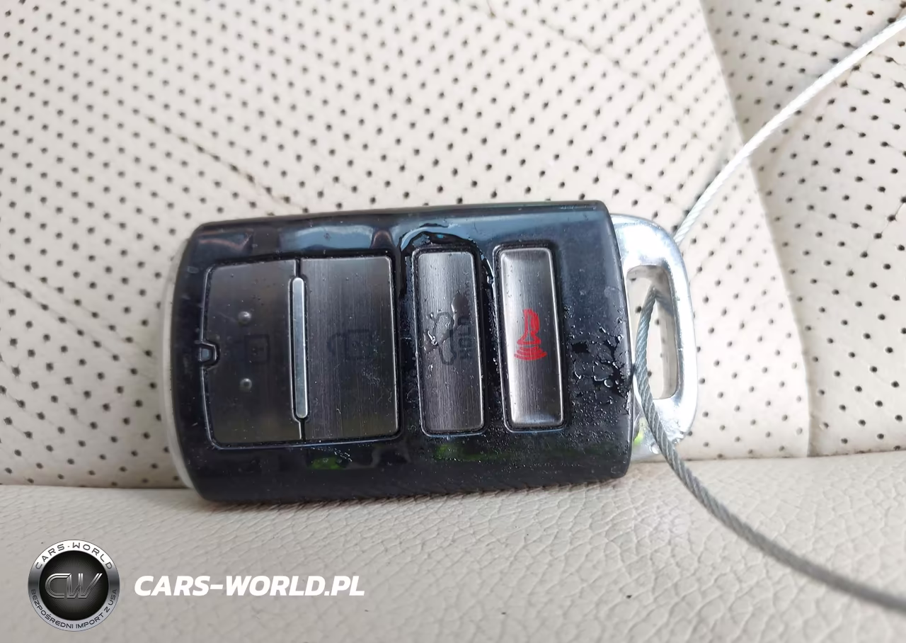 2019 Kia Cadenza Technology VIN:KNALC4J15K5174247 - 11