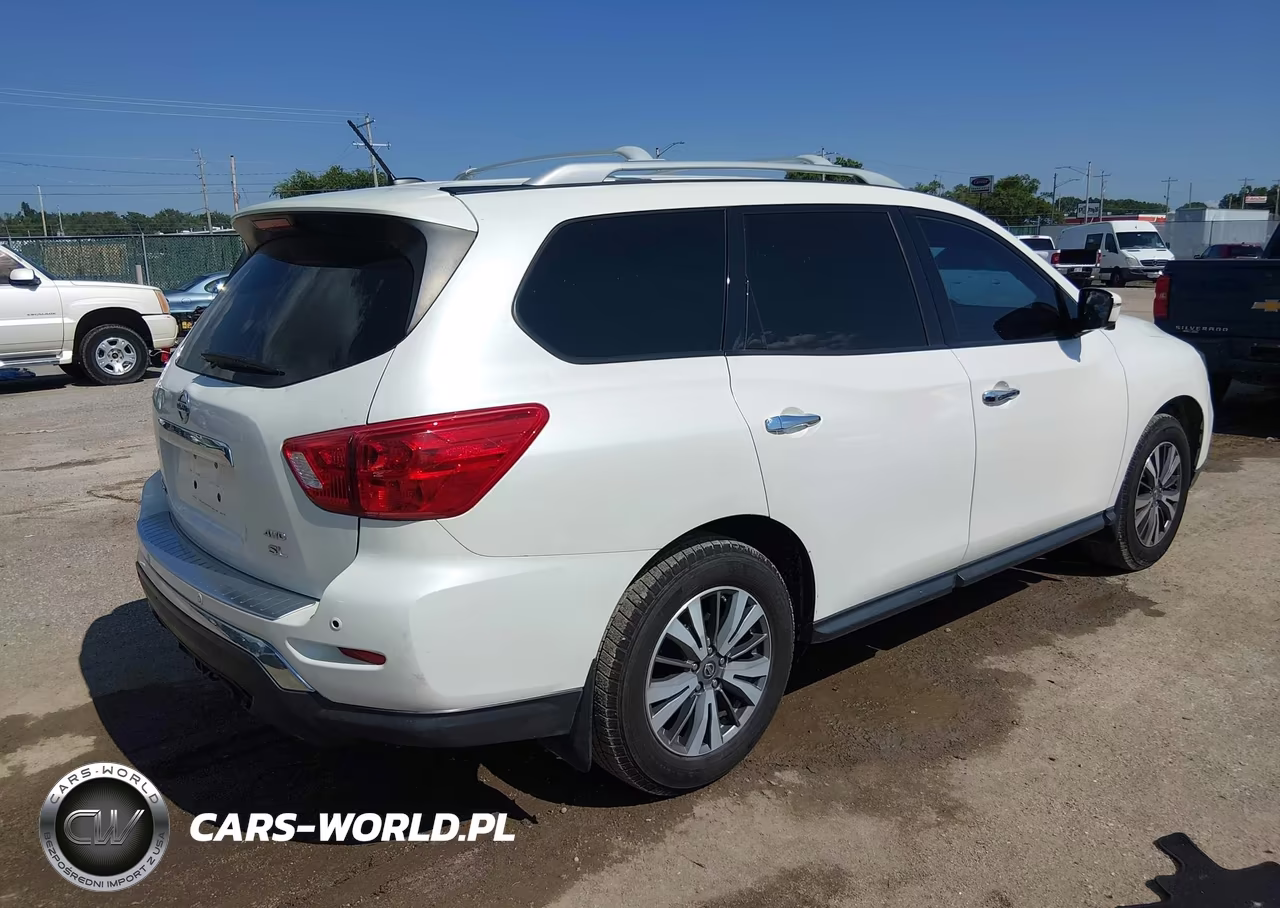 2017 Nissan Pathfinder Sl VIN:5N1DR2MM4HC608996 - 4