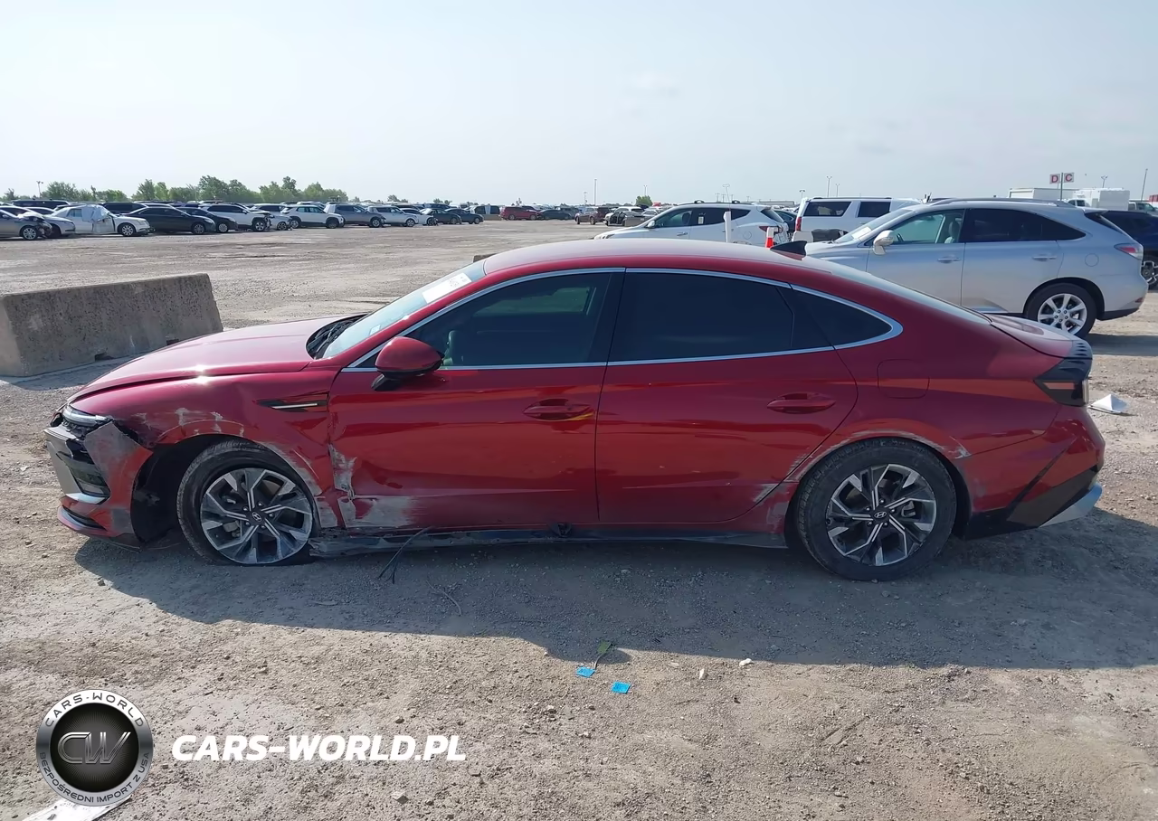 2024 Hyundai Sonata Sel VIN:KMHL64JA9RA352541 - 14