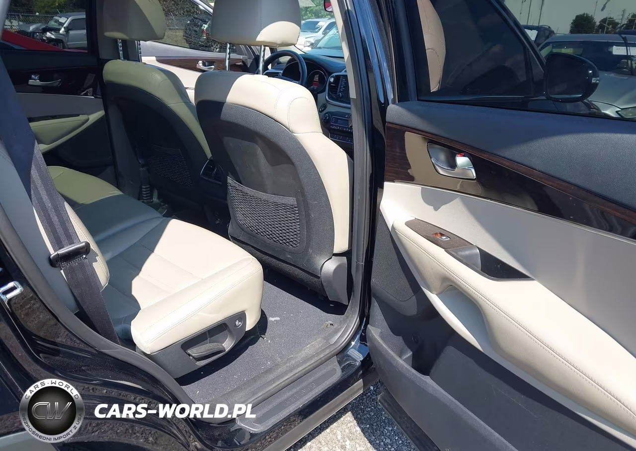 2020 Kia Sorento 3.3L Ex VIN:5XYPH4A52LG708855 - 8