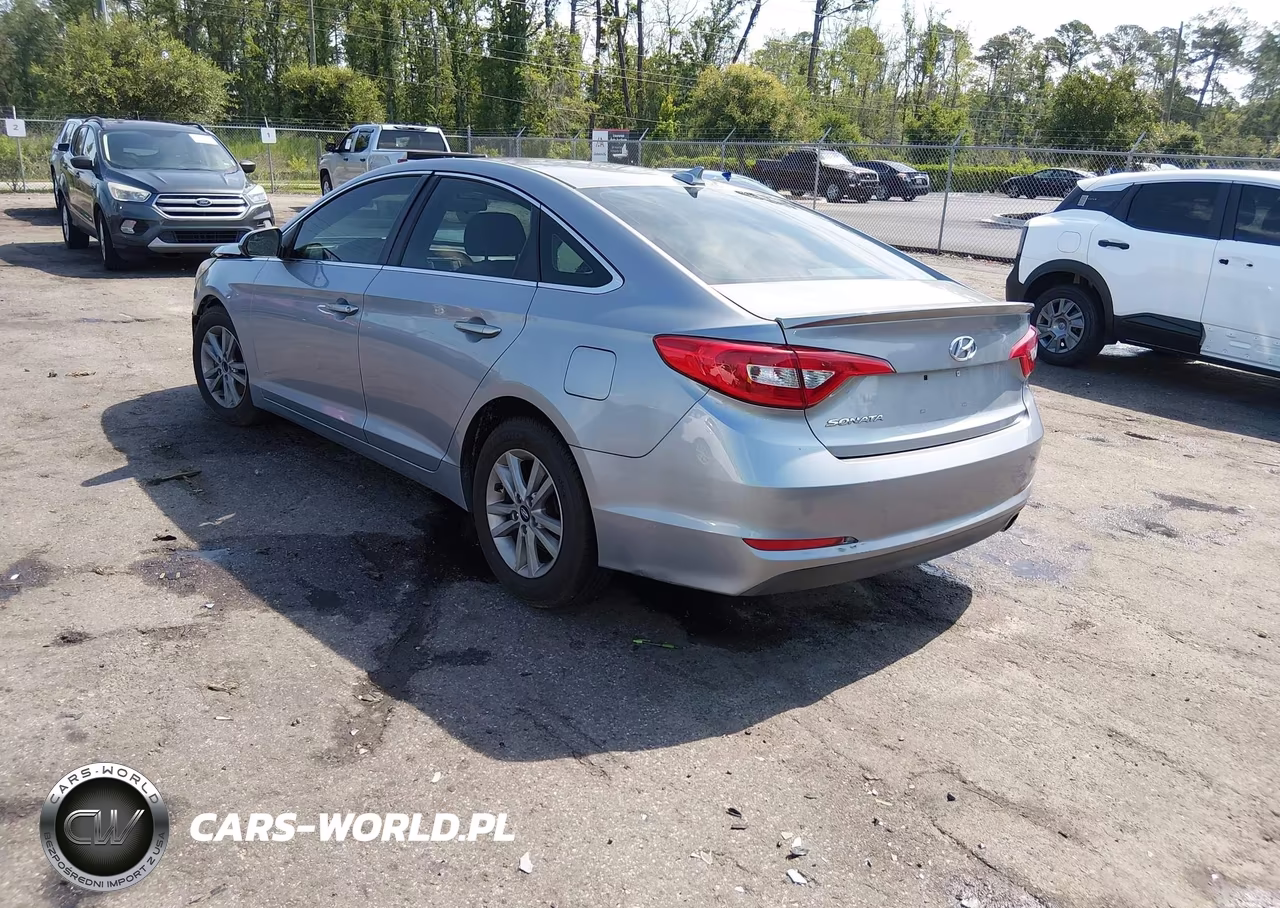 2015 Hyundai Sonata Se VIN:5NPE24AFXFH202186 - 3