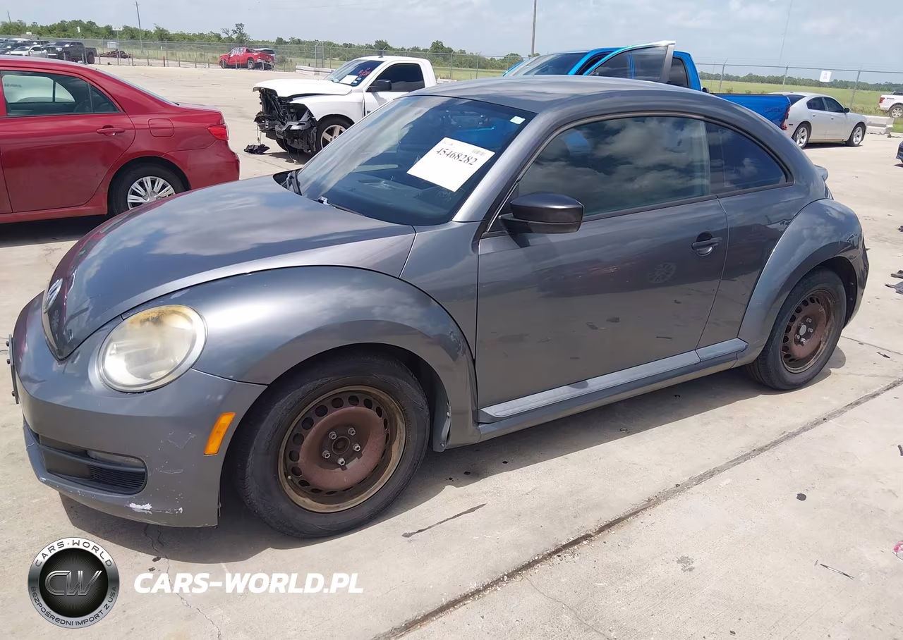 2013 Volkswagen Beetle 2.5L Entry VIN:3VWFP7AT7DM644652 - 2