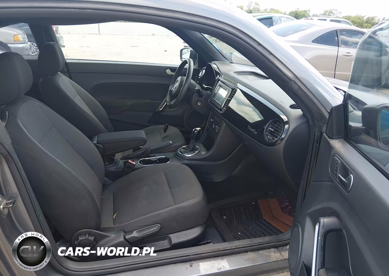 2013 Volkswagen Beetle 2.5L Entry VIN:3VWFP7AT7DM644652 - 5