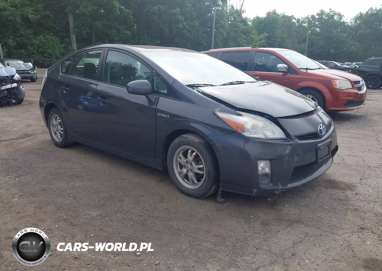 2011 Toyota Prius Two