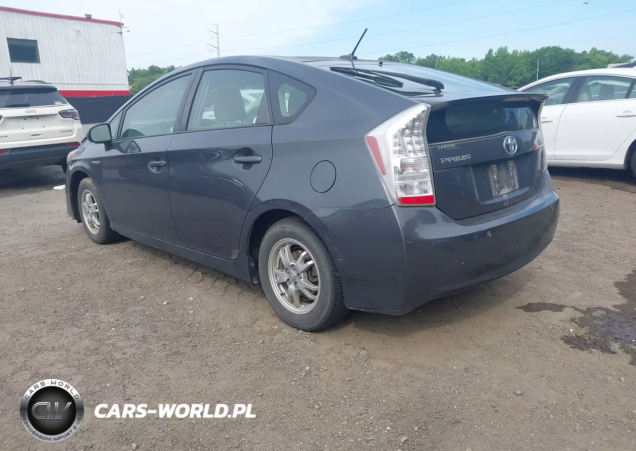 2011 Toyota Prius Two VIN:JTDKN3DUXB1398064 - 3