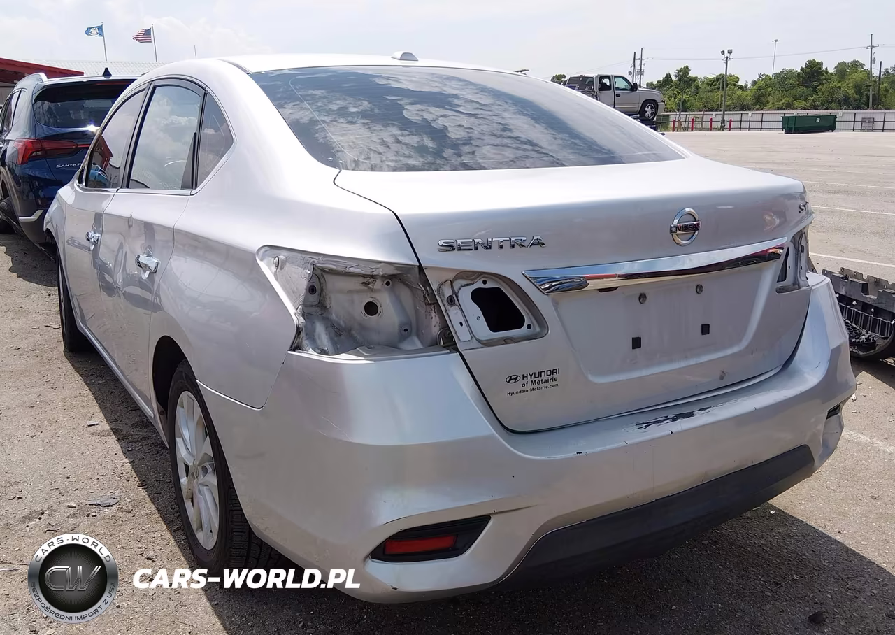 2018 Nissan Sentra Sv VIN:3N1AB7AP5JL634477 - 3