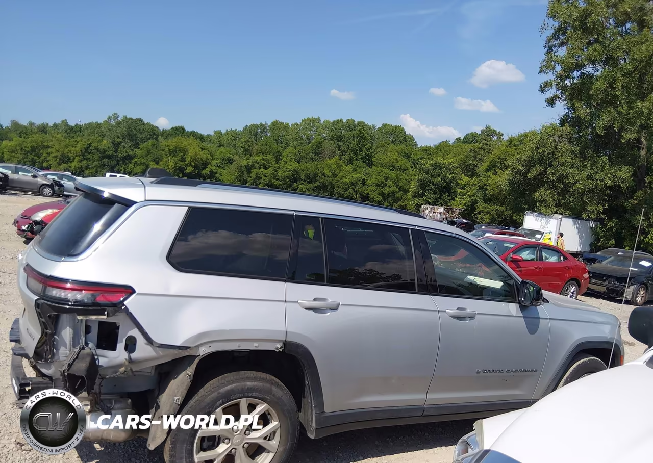 2023 Jeep Grand Cherokee L Limited 4X2 VIN:1C4RJJBG9P8890241 - 14