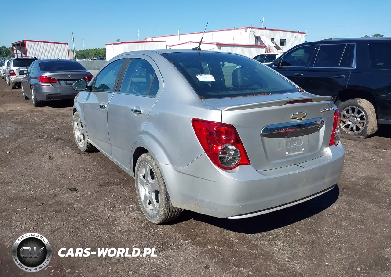 2013 Chevrolet Sonic Ltz Auto VIN:1G1JE5SG5D4104021 - 3