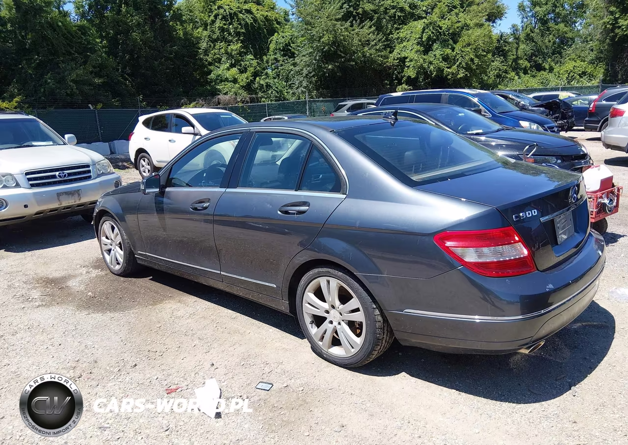 2010 Mercedes-Benz C 300 Luxury 4Matic-Sport 4Matic VIN:WDDGF8BB5AR091425 - 3