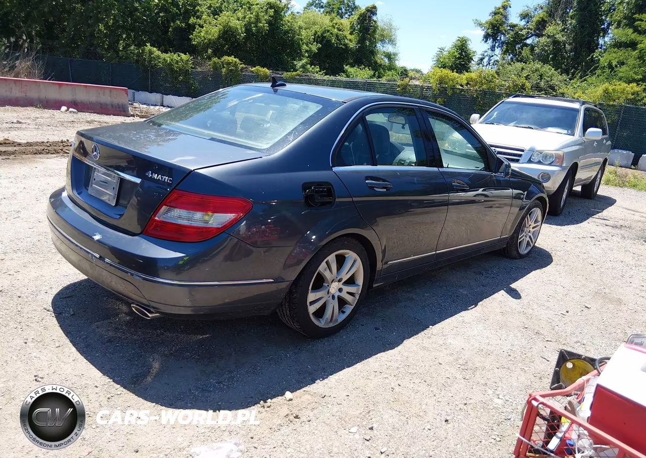 2010 Mercedes-Benz C 300 Luxury 4Matic-Sport 4Matic VIN:WDDGF8BB5AR091425 - 4