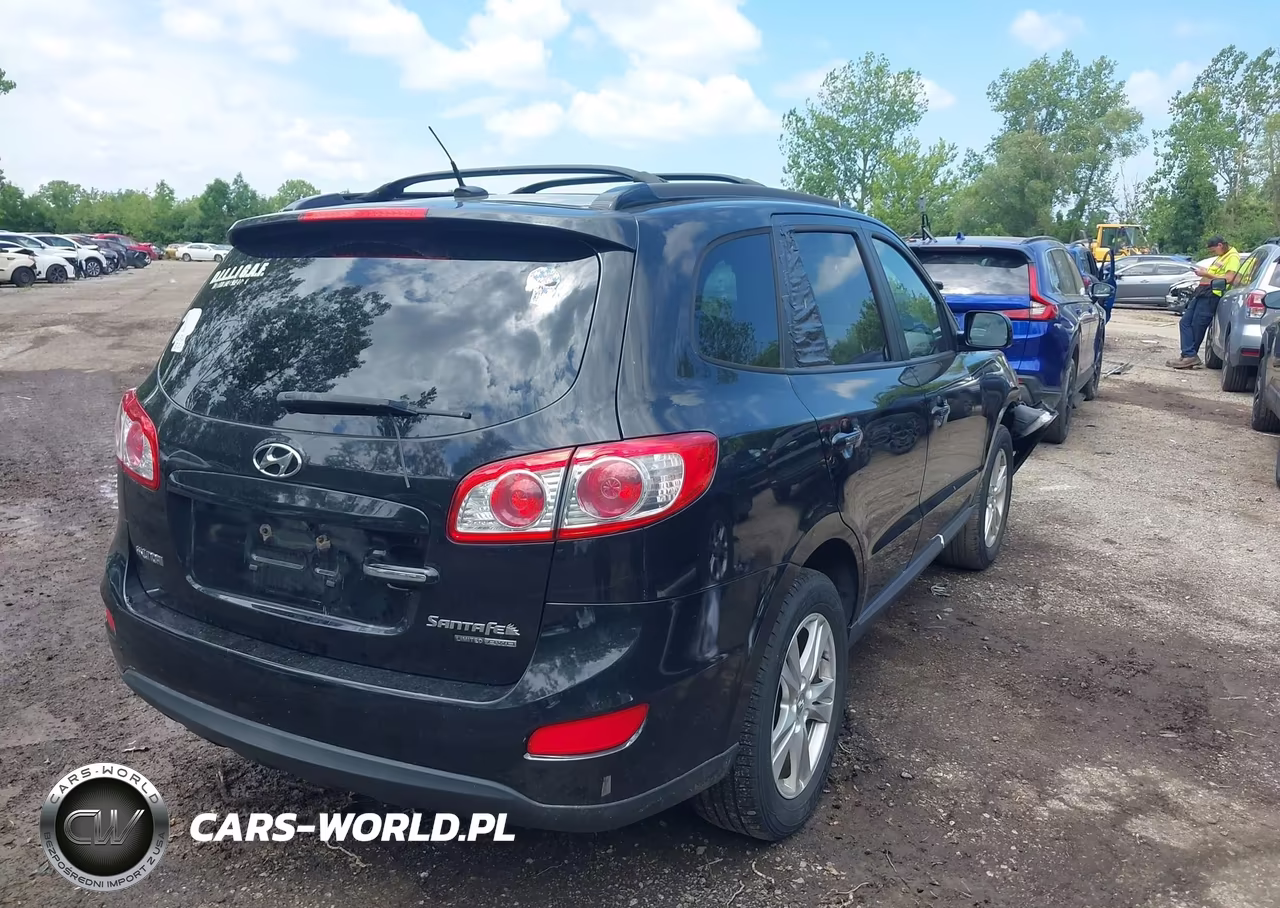 2011 Hyundai Santa Fe Limited V6 VIN:5XYZKDAG6BG061371 - 4