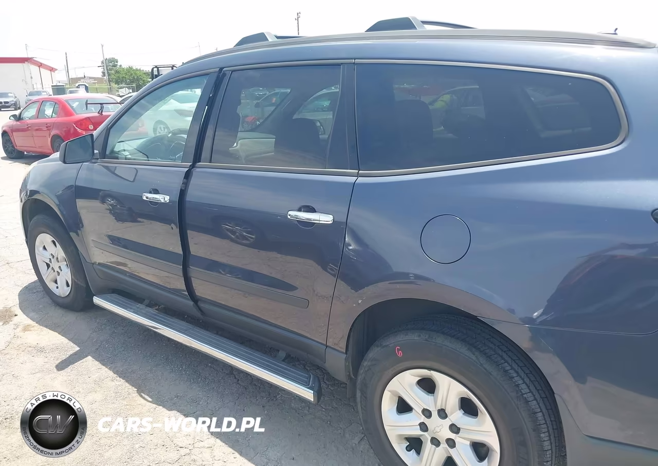 2013 Chevrolet Traverse Ls VIN:1GNKRFKD2DJ223794 - 14