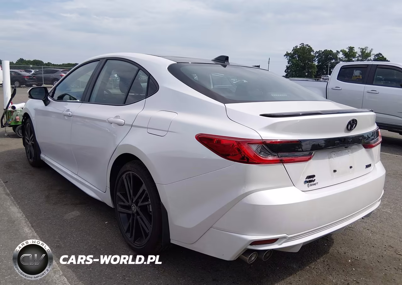 2026 Toyota Camry Xse VIN:4T1DBADK9TU041815 - 3