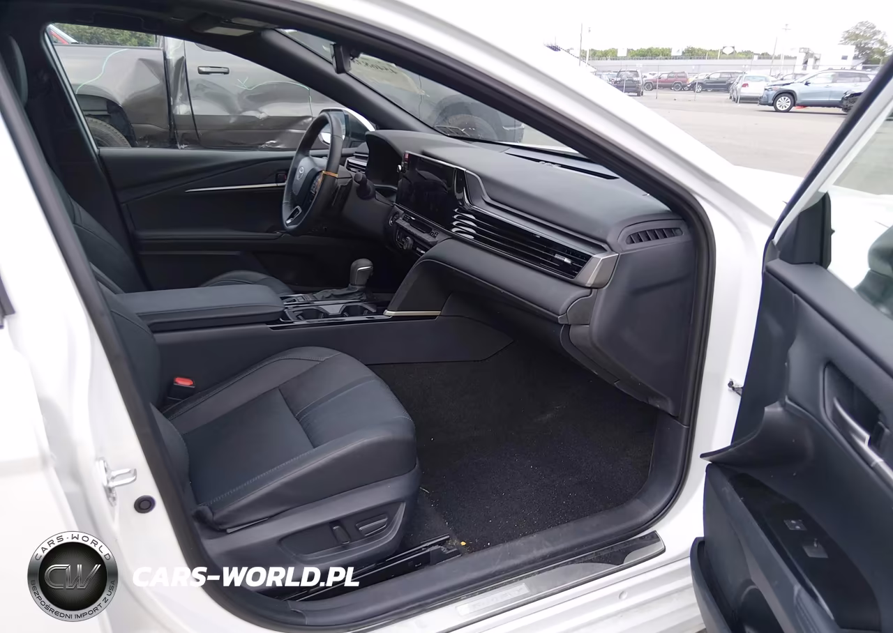 2026 Toyota Camry Xse VIN:4T1DBADK9TU041815 - 5