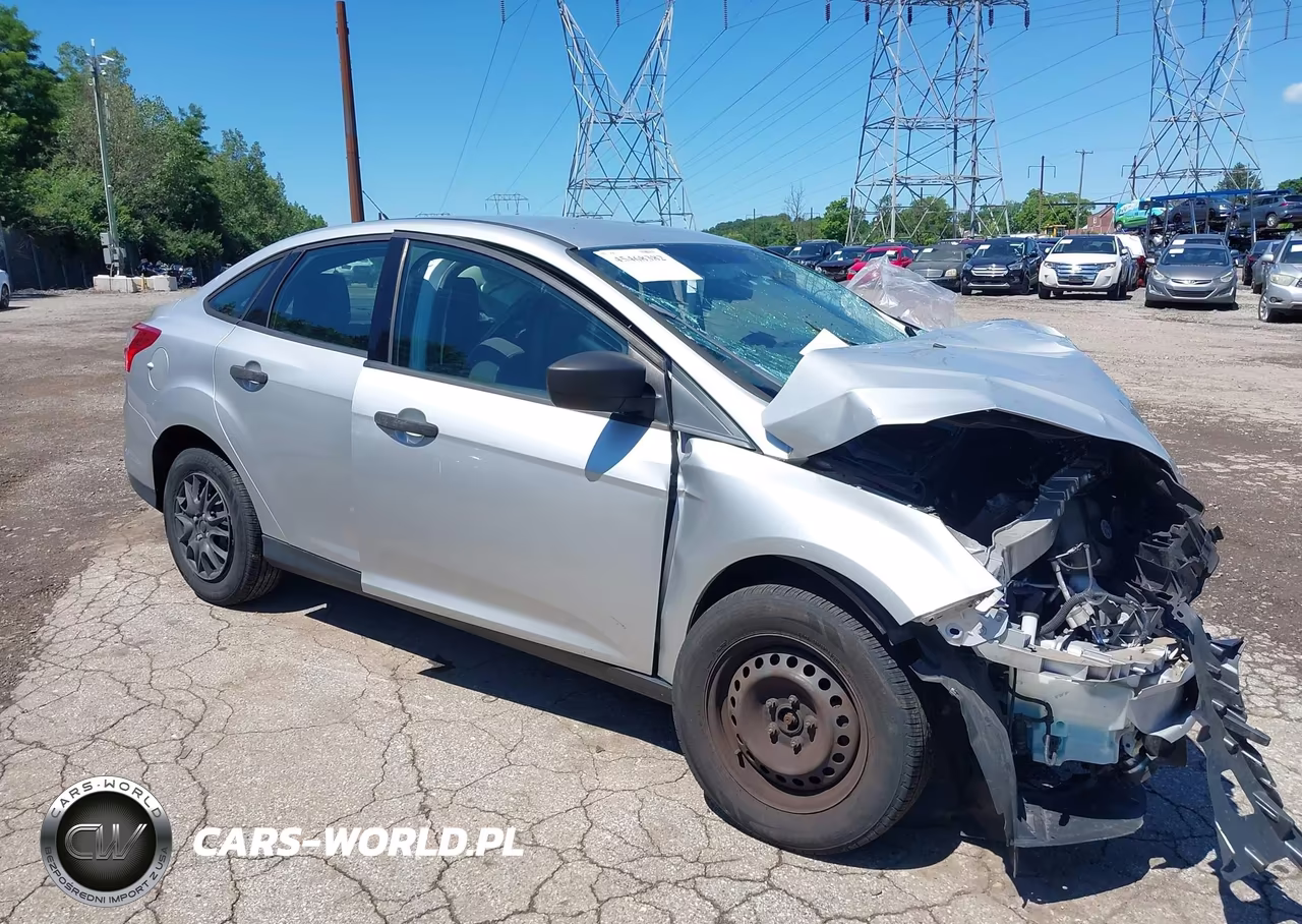 2013 Ford Focus S – zdjęcie 1 z 11