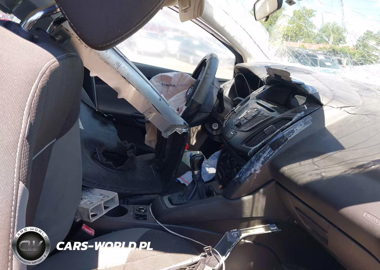 2013 Ford Focus S VIN:1FADP3E28DL299823 - 5