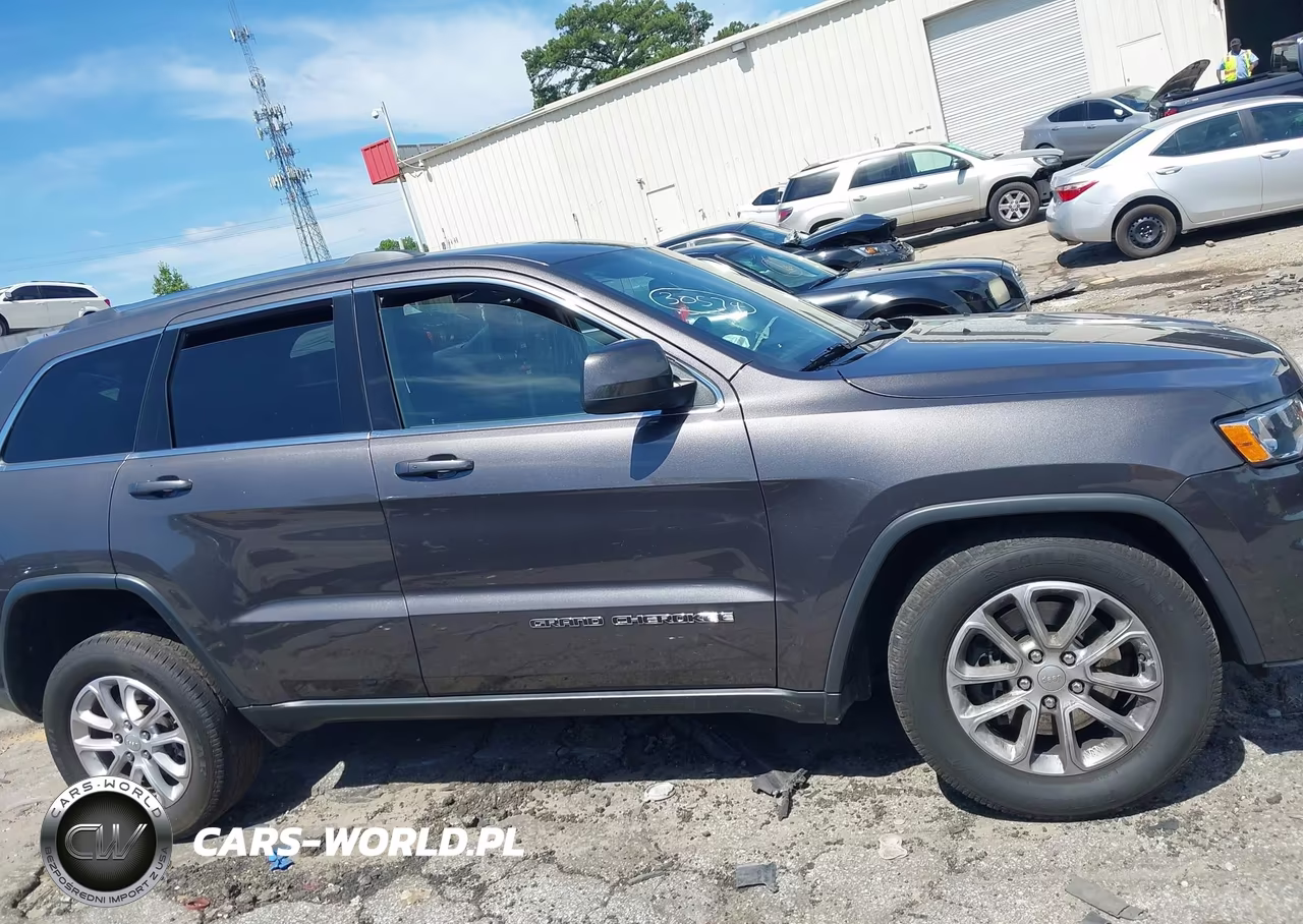 2021 Jeep Grand Cherokee Laredo E 4X4 VIN:1C4RJFAG1MC779514 - 13