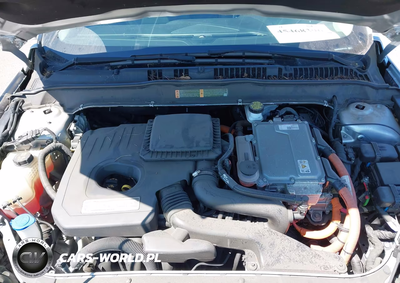 2018 Ford Fusion Hybrid S VIN:3FA6P0UU5JR271579 - 10