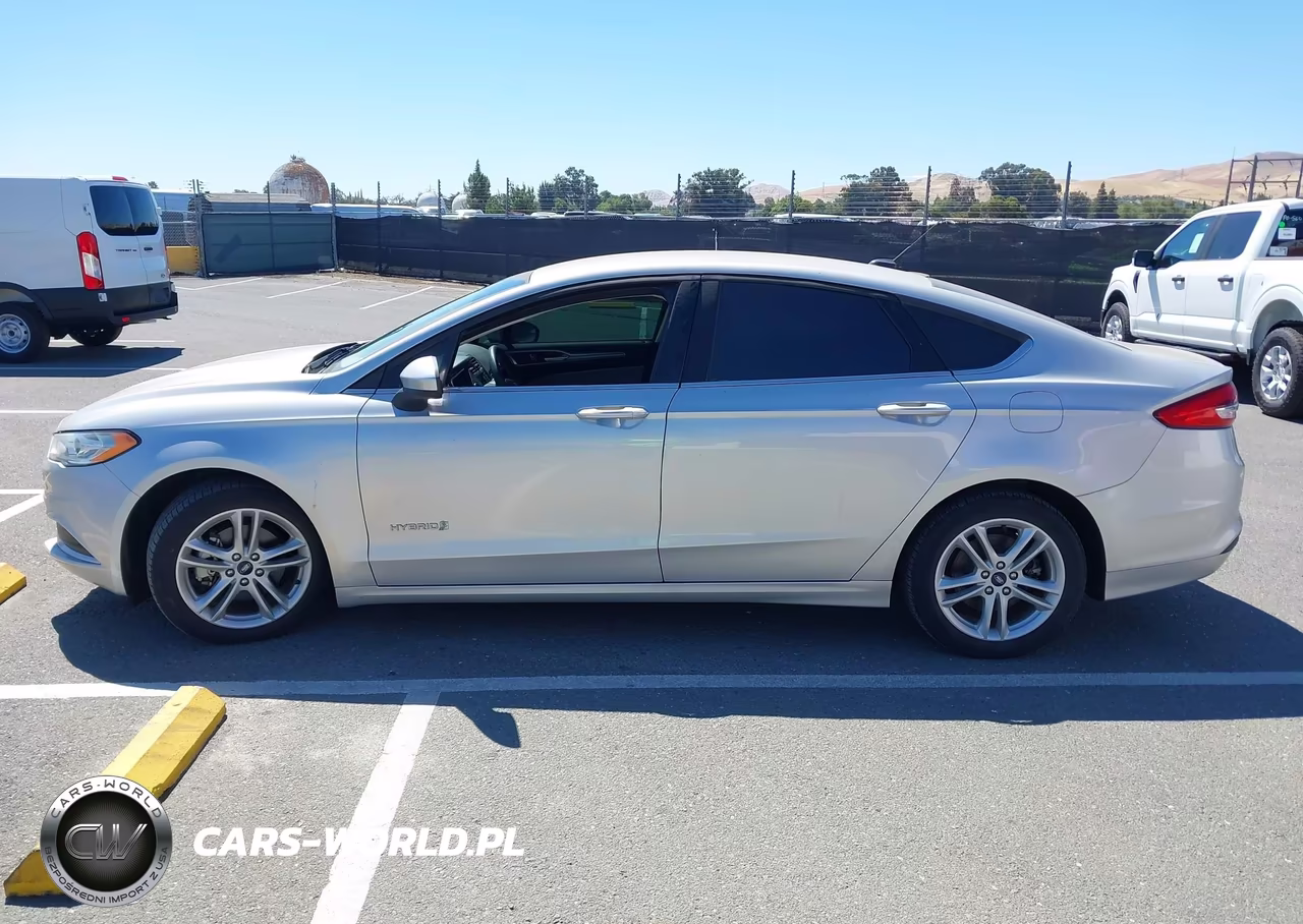 2018 Ford Fusion Hybrid S VIN:3FA6P0UU5JR271579 - 15