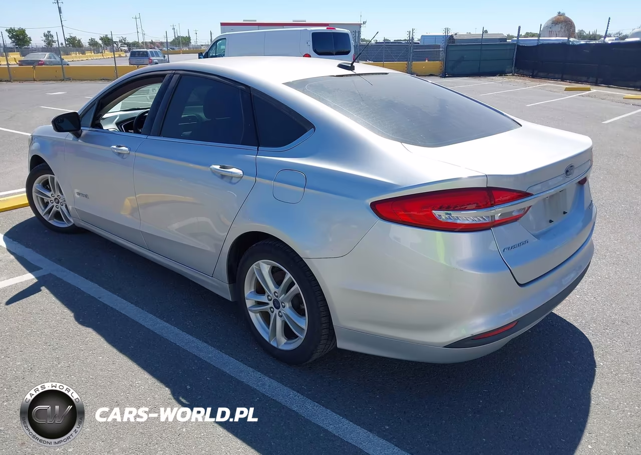 2018 Ford Fusion Hybrid S VIN:3FA6P0UU5JR271579 - 3
