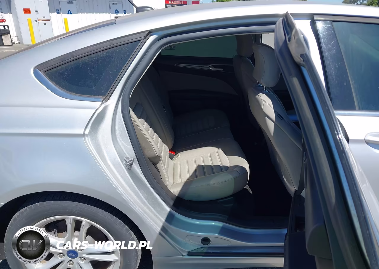 2018 Ford Fusion Hybrid S VIN:3FA6P0UU5JR271579 - 8