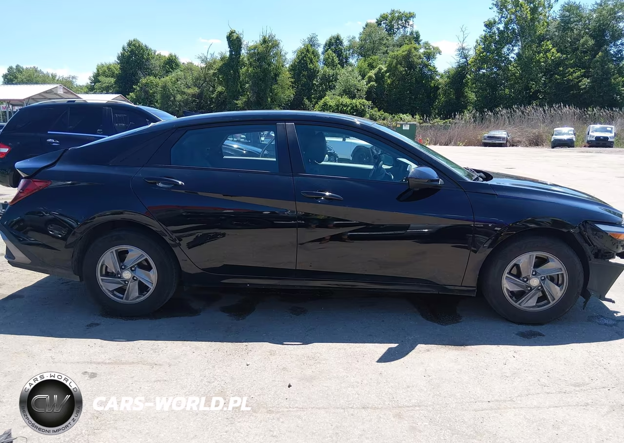 2024 Hyundai Elantra Se VIN:KMHLL4DG6RU764908 - 14