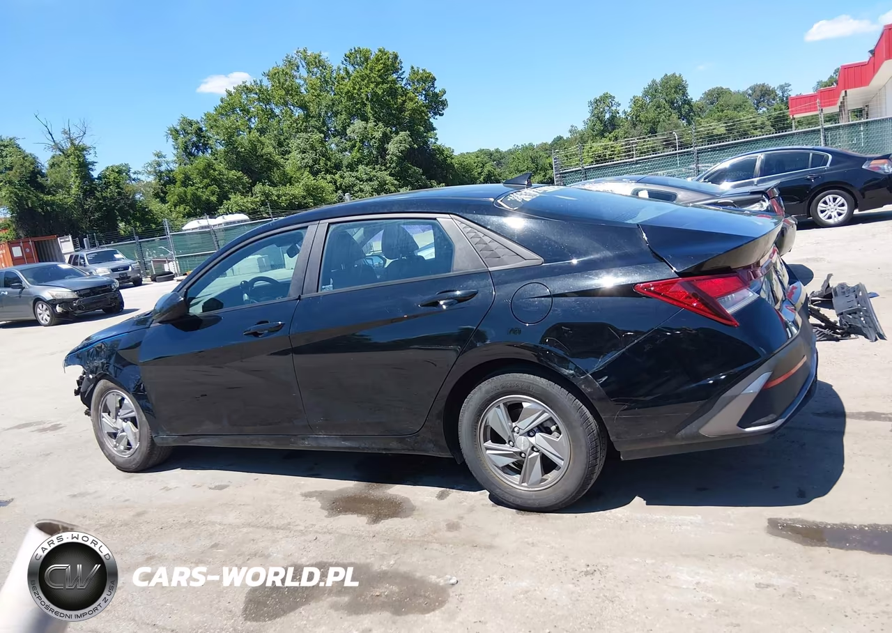2024 Hyundai Elantra Se VIN:KMHLL4DG6RU764908 - 15