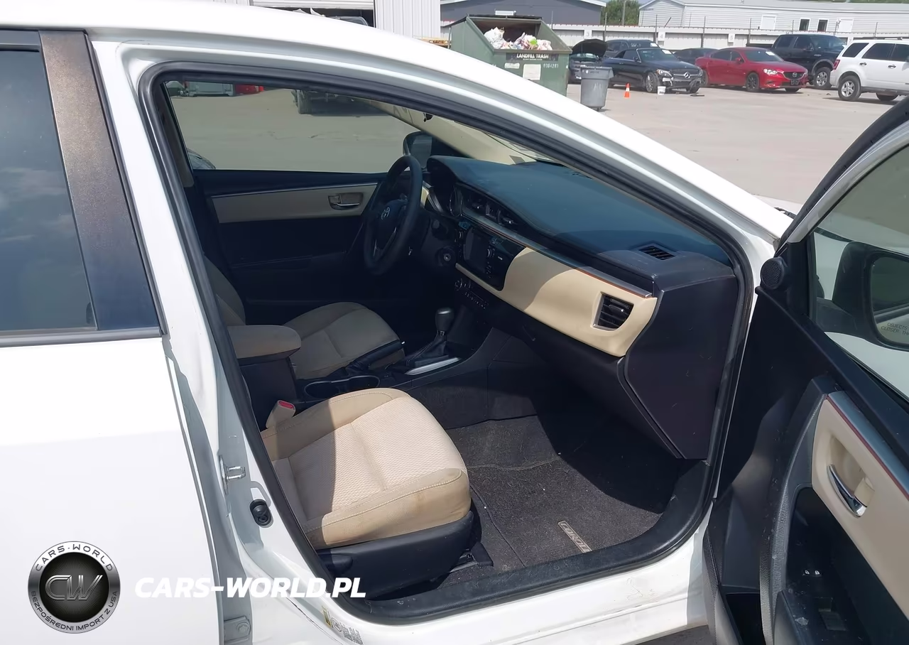 2015 Toyota Corolla Le VIN:5YFBURHE0FP341432 - 5