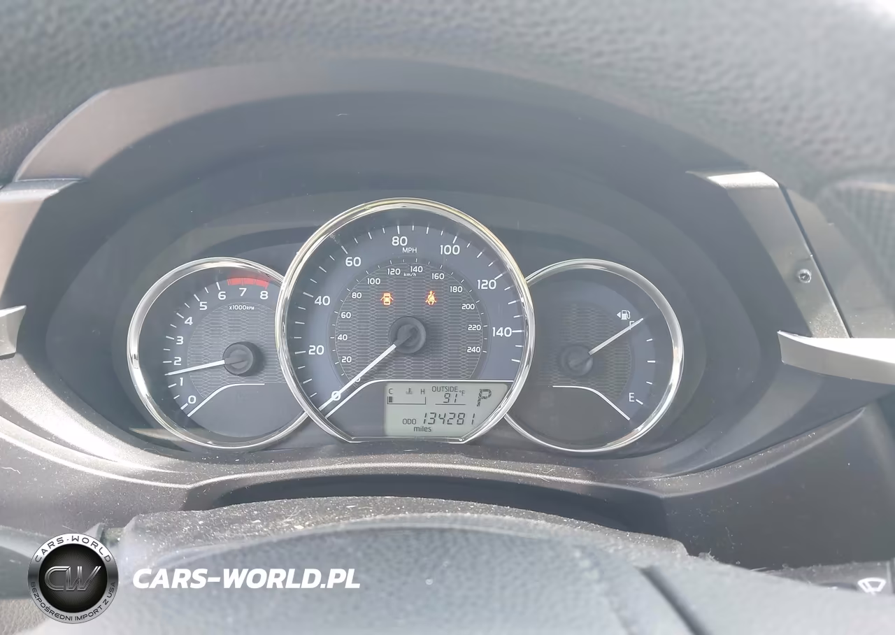 2015 Toyota Corolla Le VIN:5YFBURHE0FP341432 - 7