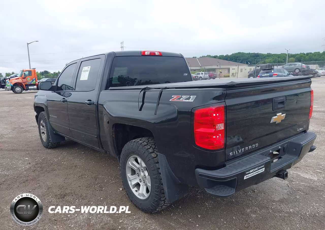 2017 Chevrolet Silverado 1500 Lt VIN:3GCUKREC6HG190543 - 3