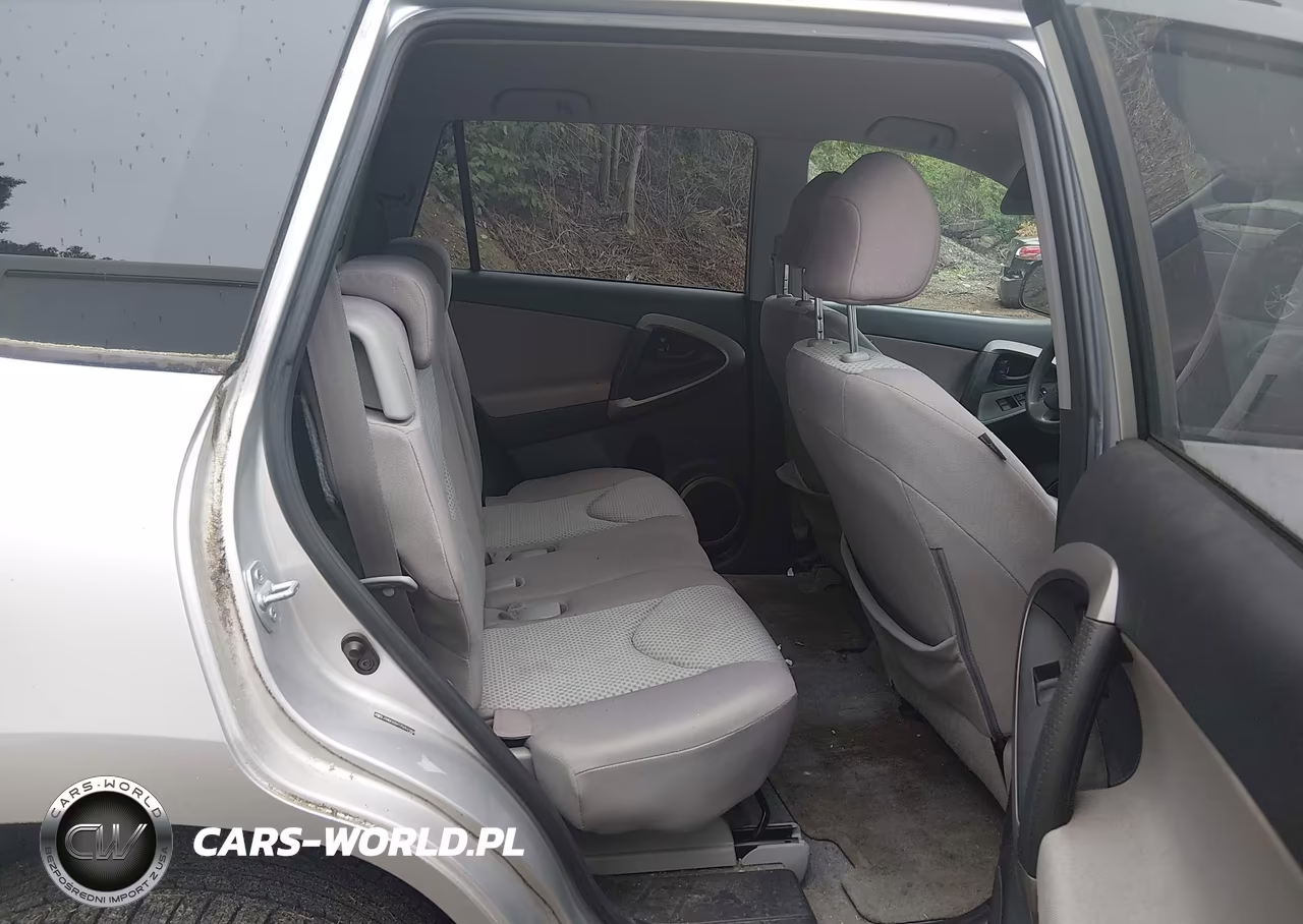 2007 Toyota Rav4 VIN:JTMBD33V975051984 - 8