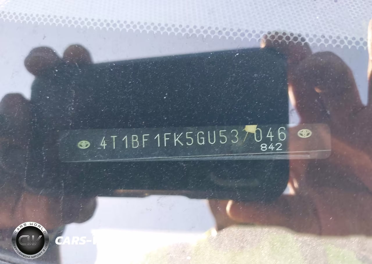 2016 Toyota Camry Se VIN:4T1BF1FK5GU537046 - 17