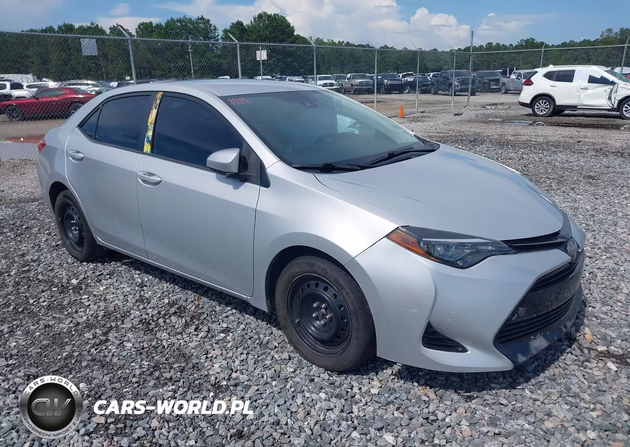 2018 Toyota Corolla Le – zdjęcie 1 z 17