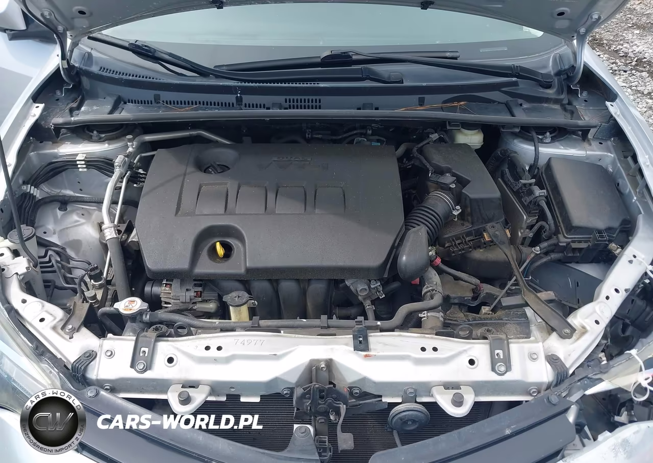 2018 Toyota Corolla Le VIN:2T1BURHE1JC096794 - 10
