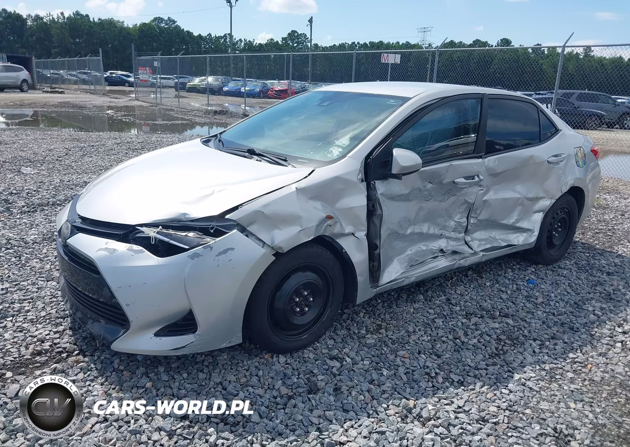 2018 Toyota Corolla Le VIN:2T1BURHE1JC096794 - 2