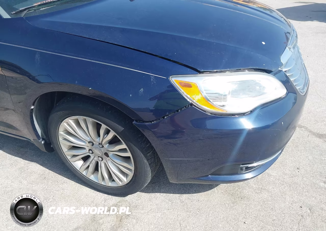 2013 Chrysler 200 Limited VIN:1C3CCBCG9DN744718 - 6