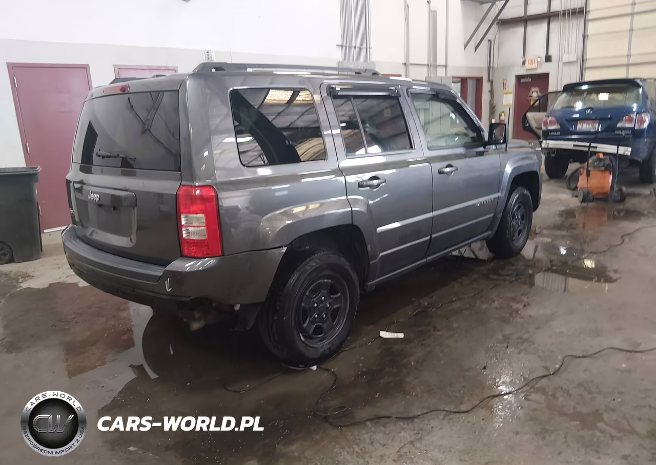 2017 Jeep Patriot Sport VIN:1C4NJRBB6HD111260 - 4