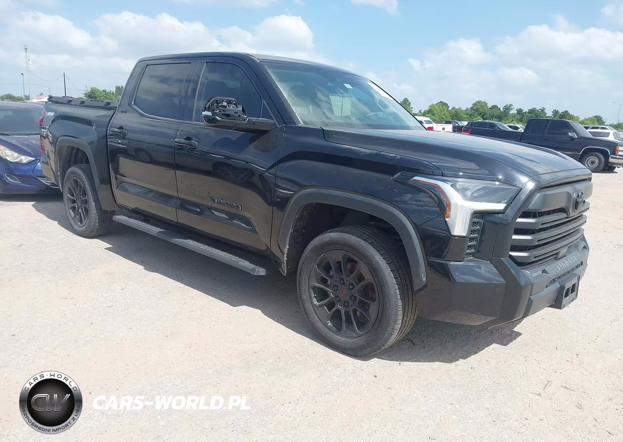 2023 Toyota Tundra Sr5 – zdjęcie 1 z 15