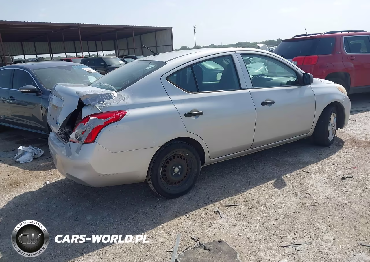 2012 Nissan Versa 1.6 S VIN:3N1CN7AP6CL807779 - 4