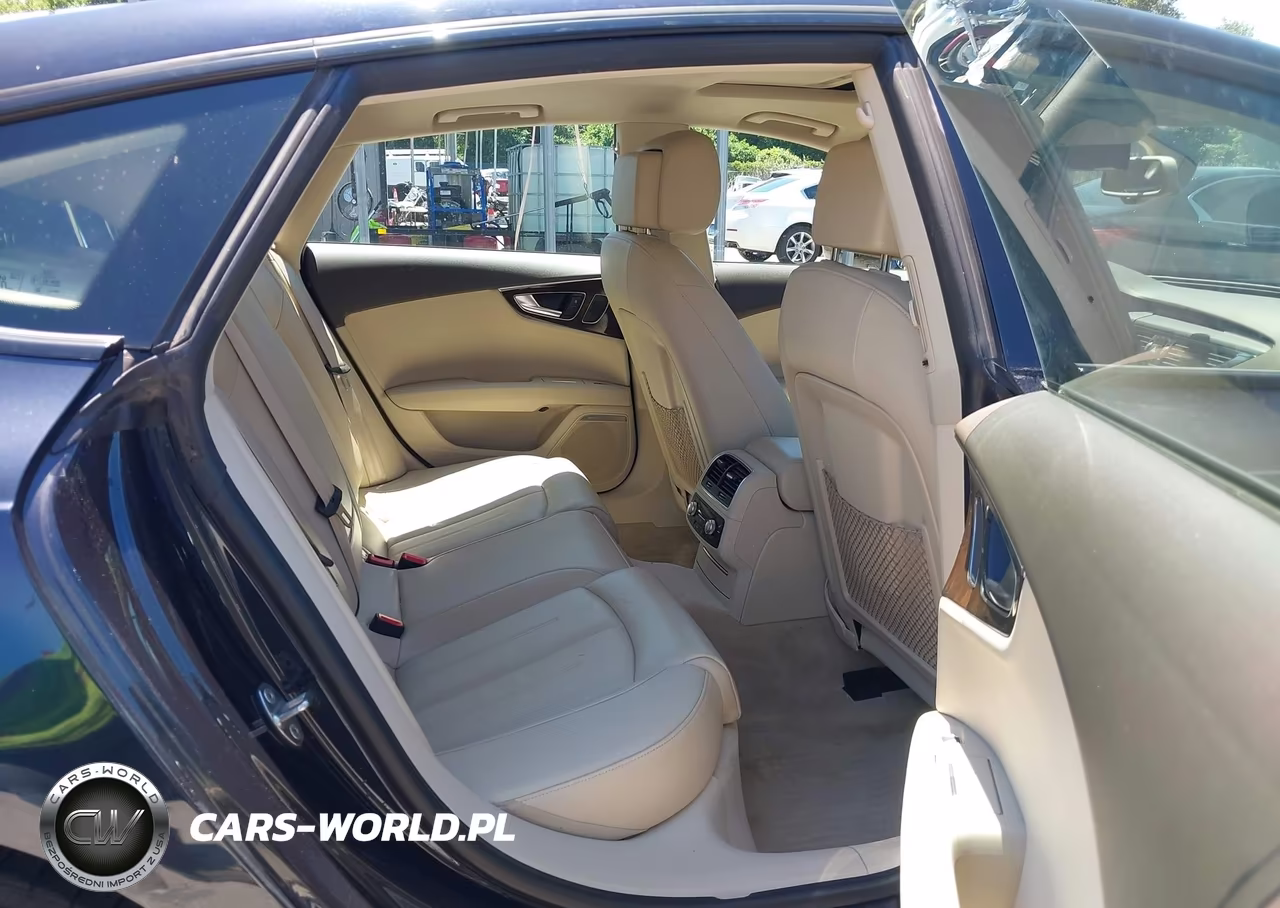 2018 Audi A7 3.0T Premium Plus VIN:WAUW3AFC3JN031785 - 8