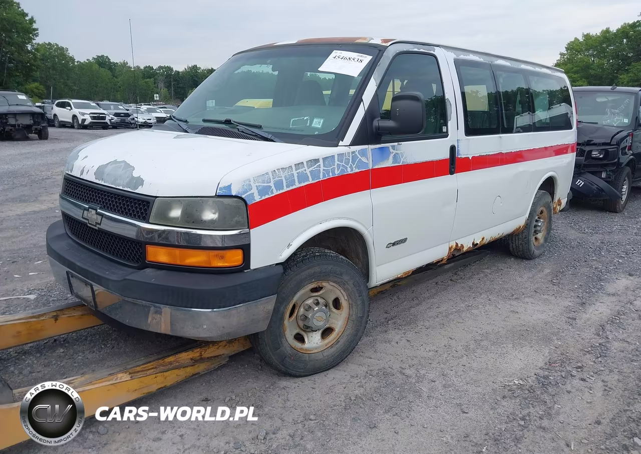 2005 Chevrolet Express Passenger VIN:1GAHG35U851161847 - 2