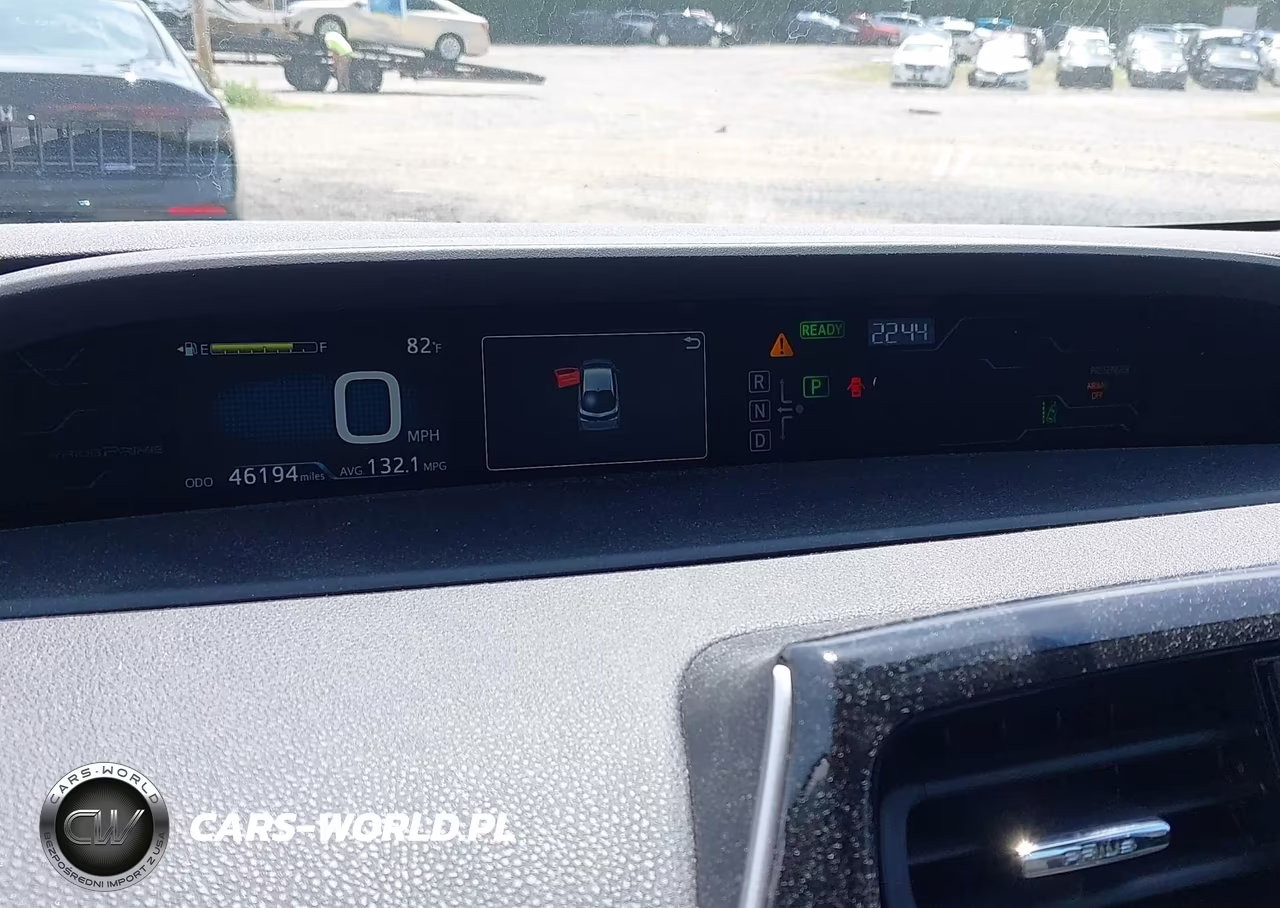 2018 Toyota Prius Prime Plus VIN:JTDKARFPXJ3087002 - 7